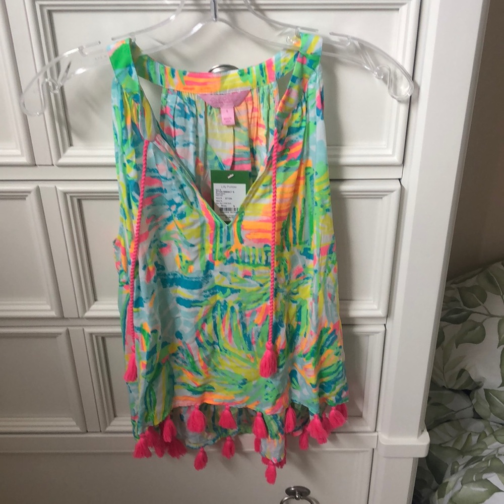 Lilly Pulitzer sea salt and sun roxi top